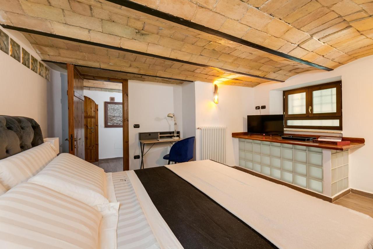 Oliviero - Piazza Navona Apartment Rzym Zewnętrze zdjęcie