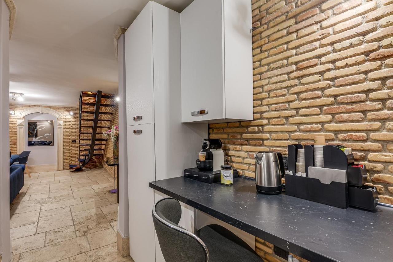 Oliviero - Piazza Navona Apartment Rzym Zewnętrze zdjęcie